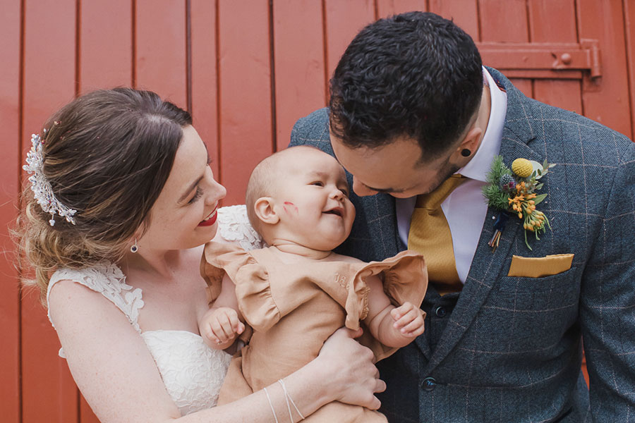 Sheffield wedding photography | Sheffield Yorkshire natural wedding photography | Wood Lane Countryside Centre wedding | Sasha Lee Photography