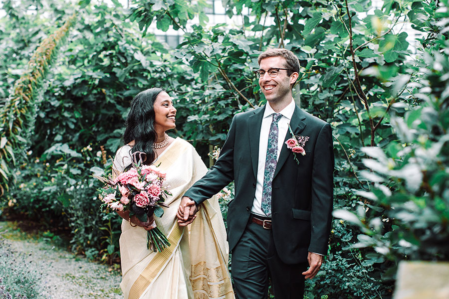 Greg & Sweta 49