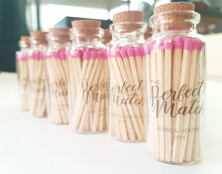 6 Unique Wedding Party Favours Ideas for Guests