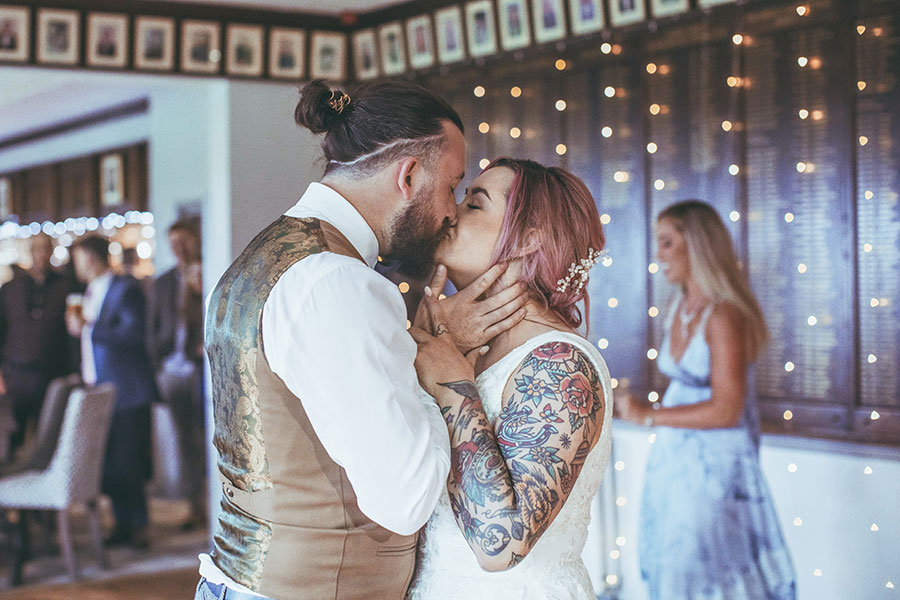 Tankersley Park Golf Club wedding photography | Natural Yorkshire wedding photography | Sheffield wedding photographer |