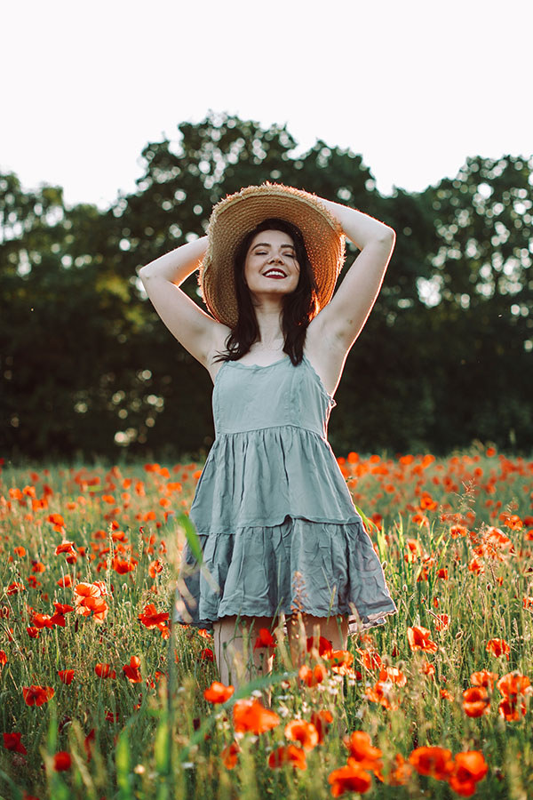 Poppy Field ♡ Photographing The Seasons | Part 3 2 Rach Poppy 1