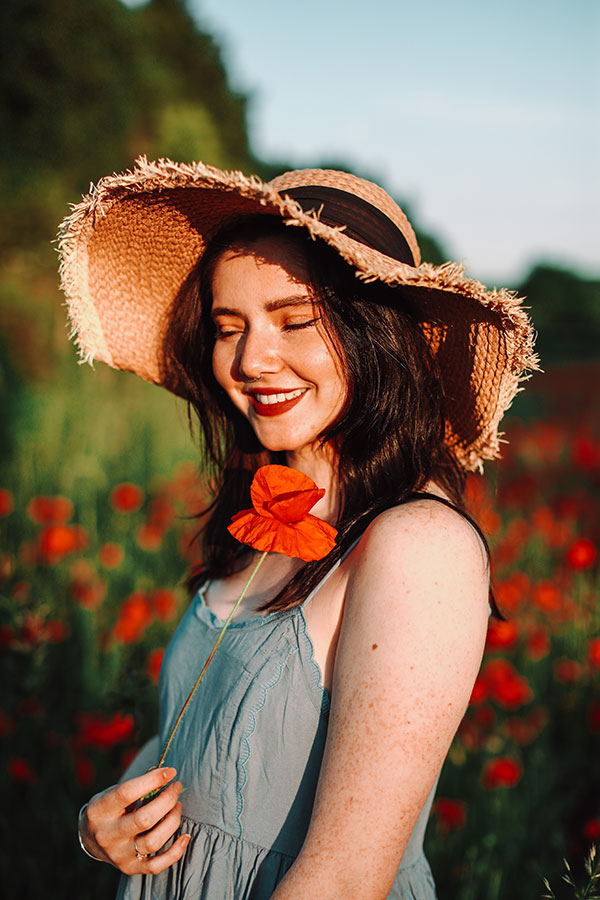 Poppy Field ♡ Photographing The Seasons | Part 3 8 Rach Poppy 3
